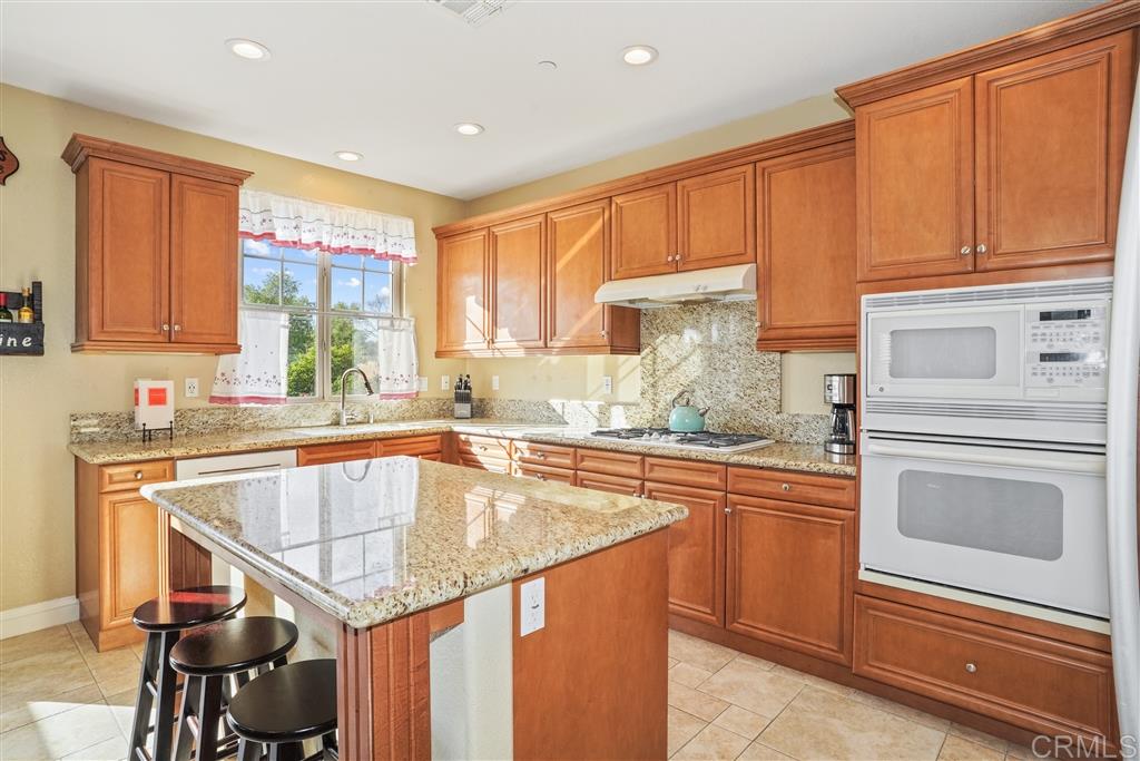 3709 Lake Shore Road Fallbrook, CA 92028 - Photo 3 of 25