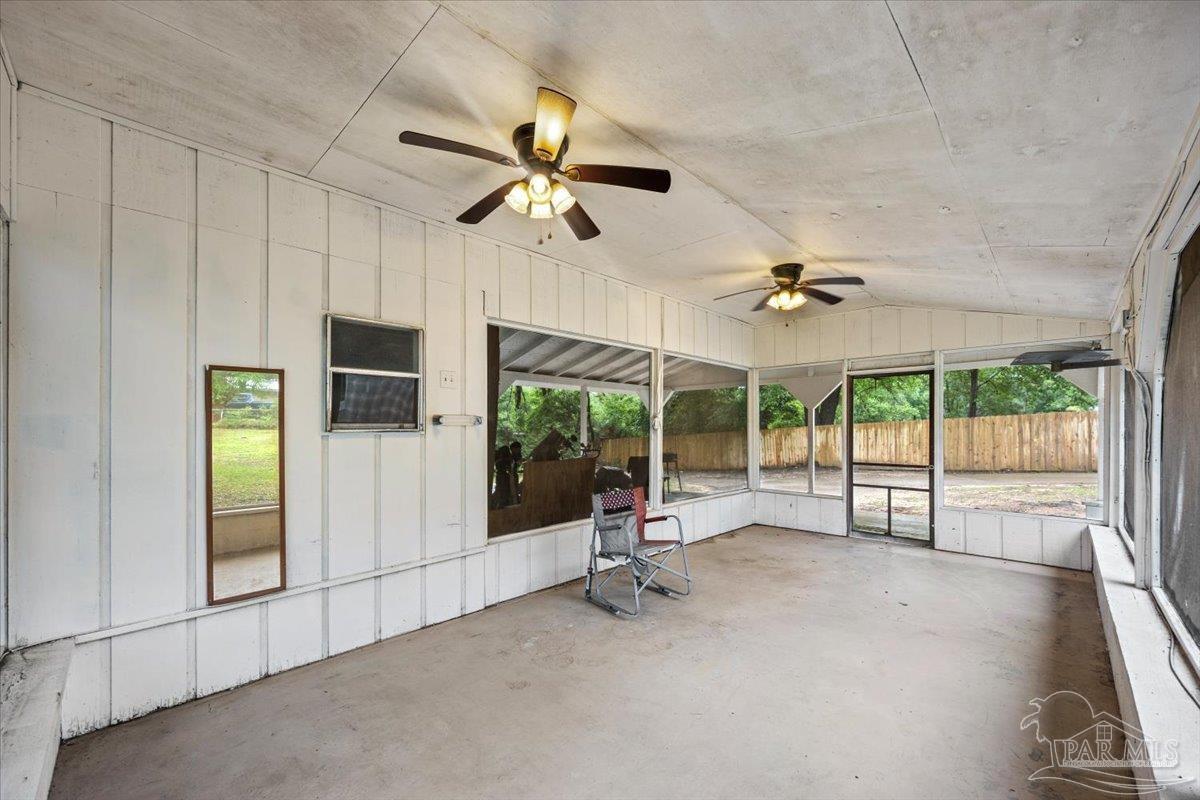 671 Georgia Street Crestview, FL 32536 - Photo 12 of 17