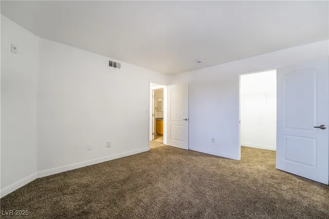 $1,595 | 5055 West Hacienda Avenue, Unit 2127, Las Vegas, NV 89118