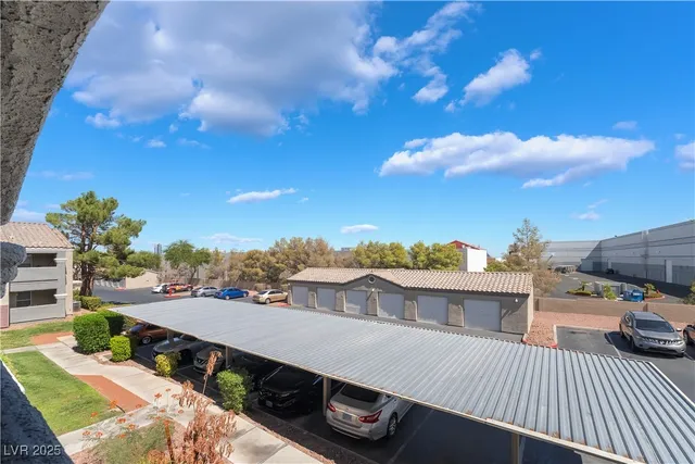 $1,595 | 5055 West Hacienda Avenue, Unit 2127, Las Vegas, NV 89118