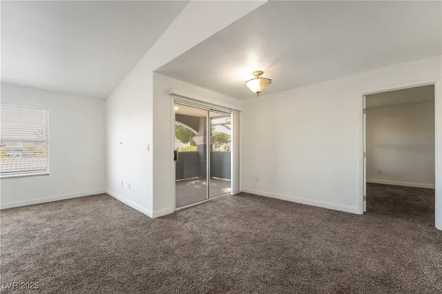 $1,595 | 5055 West Hacienda Avenue, Unit 2127, Las Vegas, NV 89118