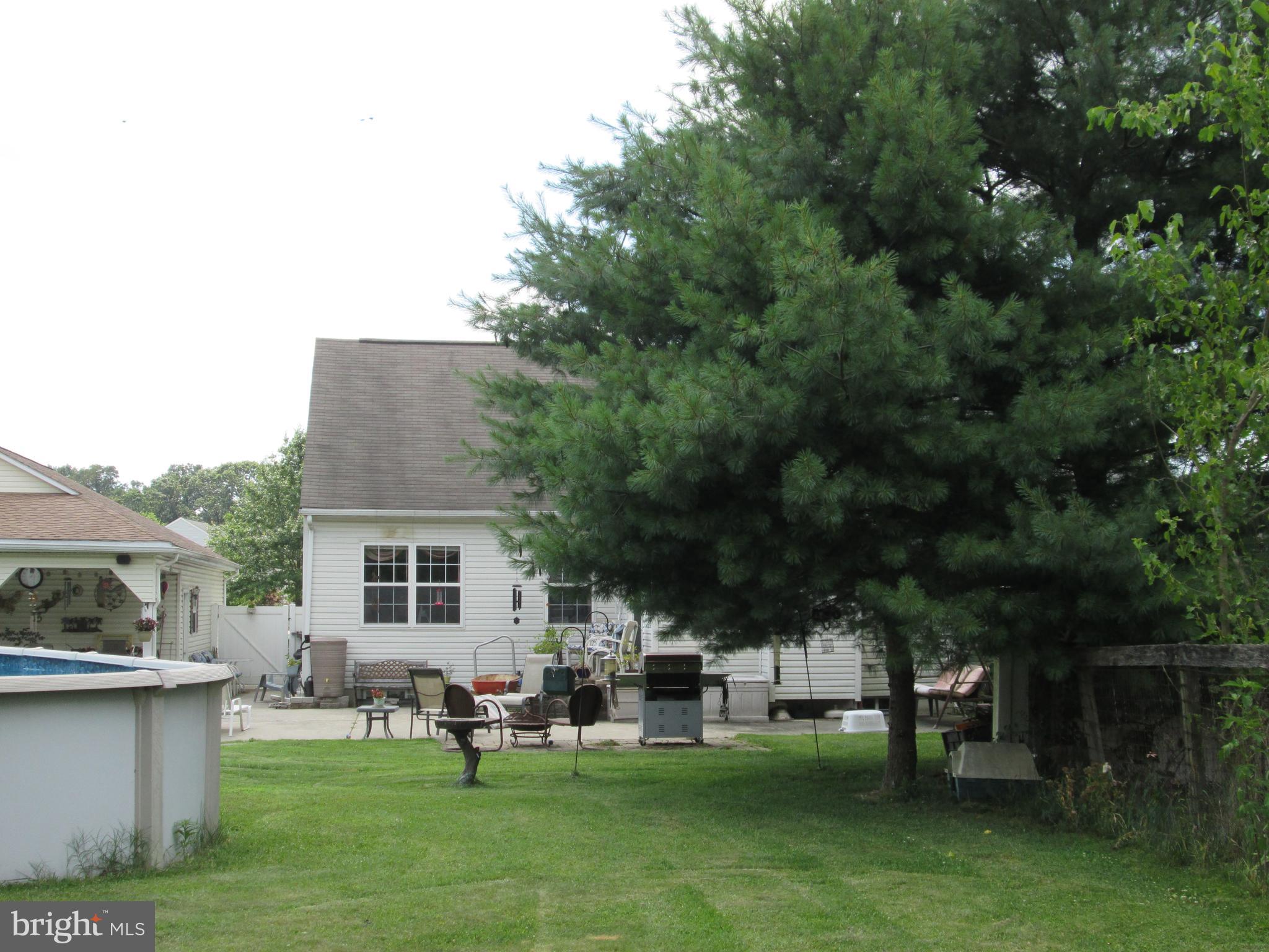 412 Colts Run Road Williamstown, NJ 08094 - Photo 42 of 45 Backyard
