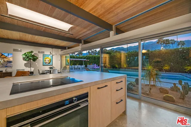 $16,000 | 207 North Debby Drive, Palm Springs, CA 92262