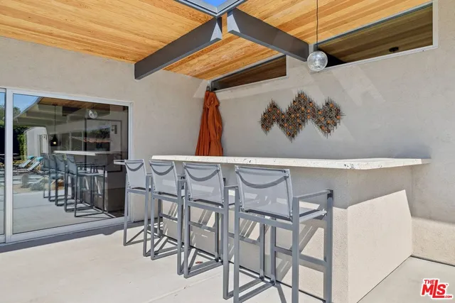 $16,000 | 207 North Debby Drive, Palm Springs, CA 92262