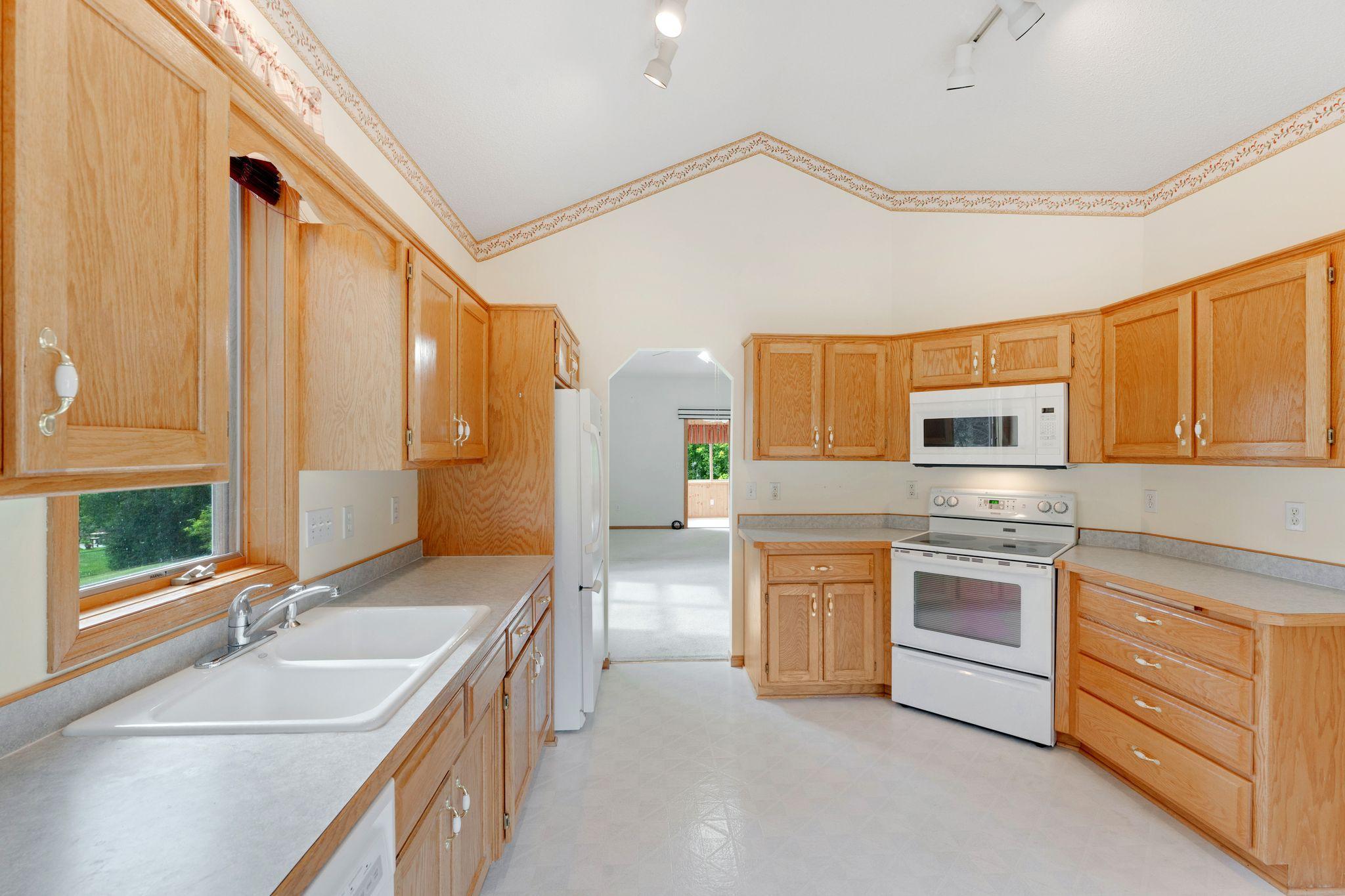 7268 256th Street Wyoming, MN 55092 - Photo 17 of 45