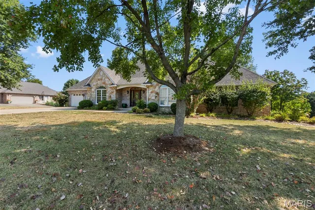 $750,000 | 406 Hidden Meadows Drive, Jackson, MO 63755