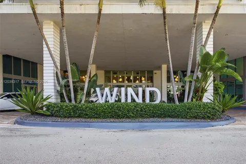$490,000 | 350 South Miami Avenue, Unit 1903, Miami, FL 33130