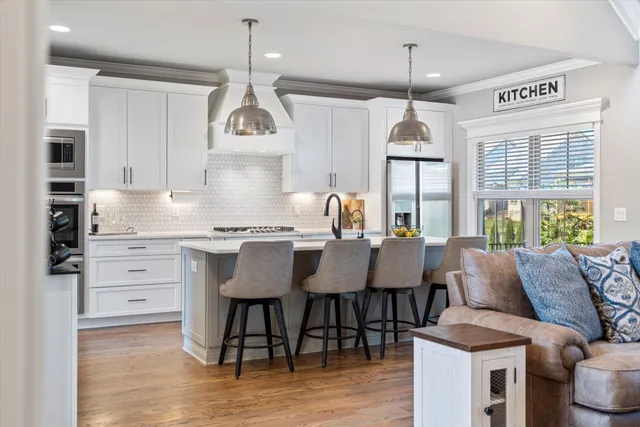 $735,000 | 1706 Sorrell Pk Drive, Spring Hill, TN 37174