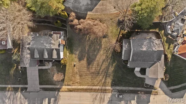 $99,000 | 5220 Autumnwinds Drive, St. Louis, MO 63129