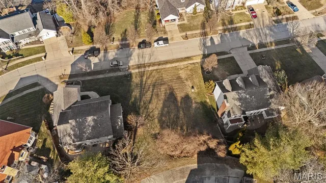 $99,000 | 5220 Autumnwinds Drive, St. Louis, MO 63129