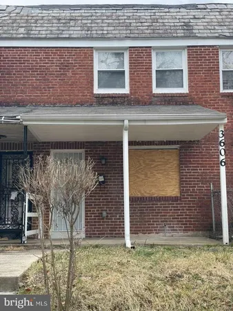 a view of house with front door