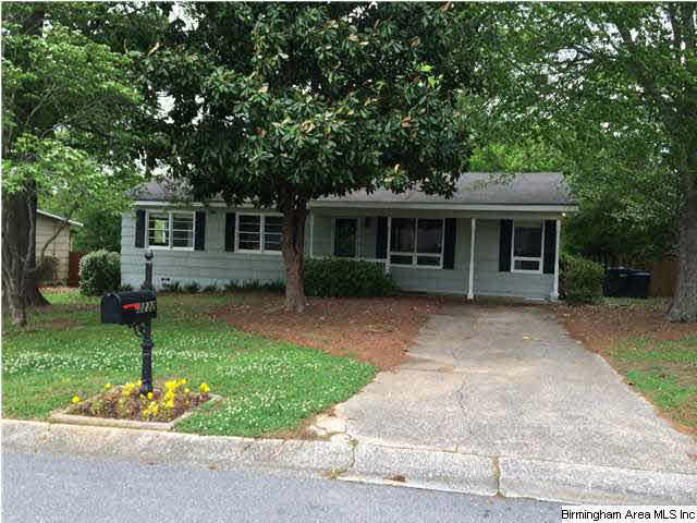 3232 Ridgely Court Birmingham, AL 35243 - Photo 1 of 9