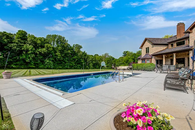 $2,095,000 | 4181 Whitetail Woods Drive, Bargersville, IN 46106