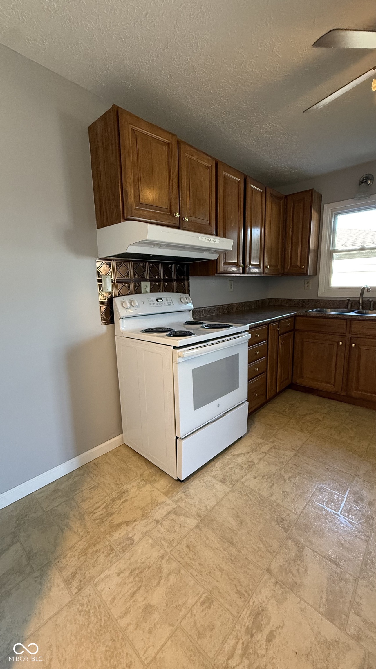 210 West 5th Street Greensburg, IN 47240 - Photo 14 of 38