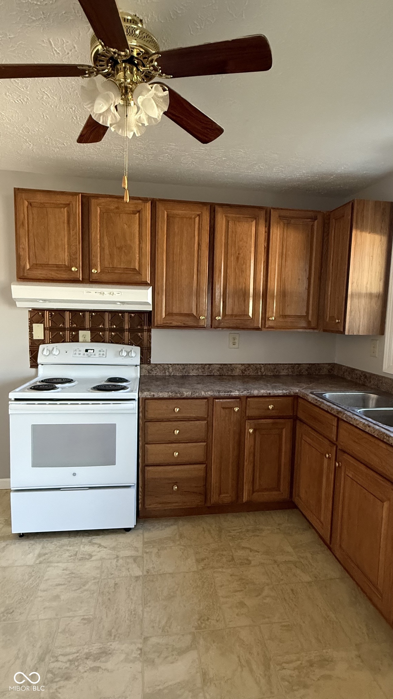 210 West 5th Street Greensburg, IN 47240 - Photo 18 of 38