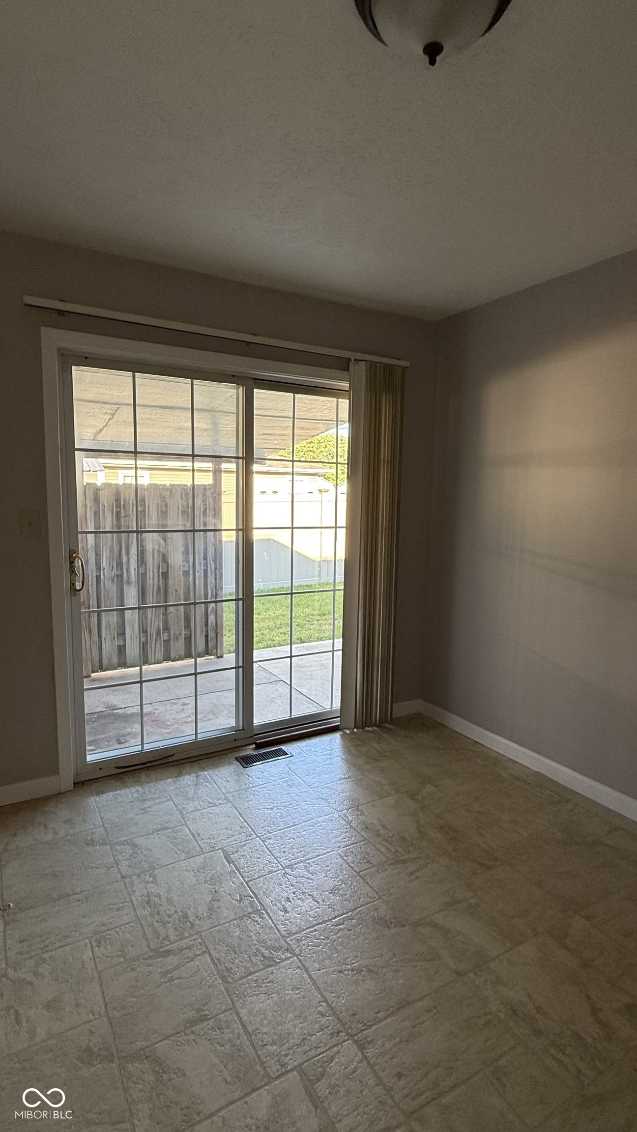 210 West 5th Street Greensburg, IN 47240 - Photo 19 of 38