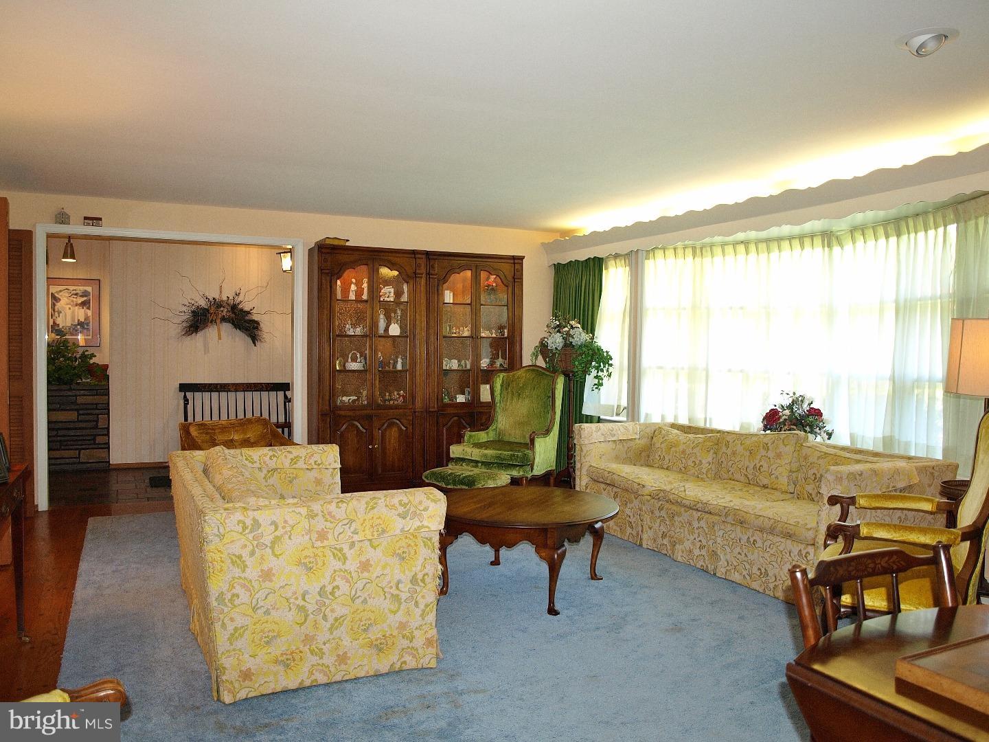 600 Spring Valley Road Doylestown, PA 18901 - Photo 7 of 23