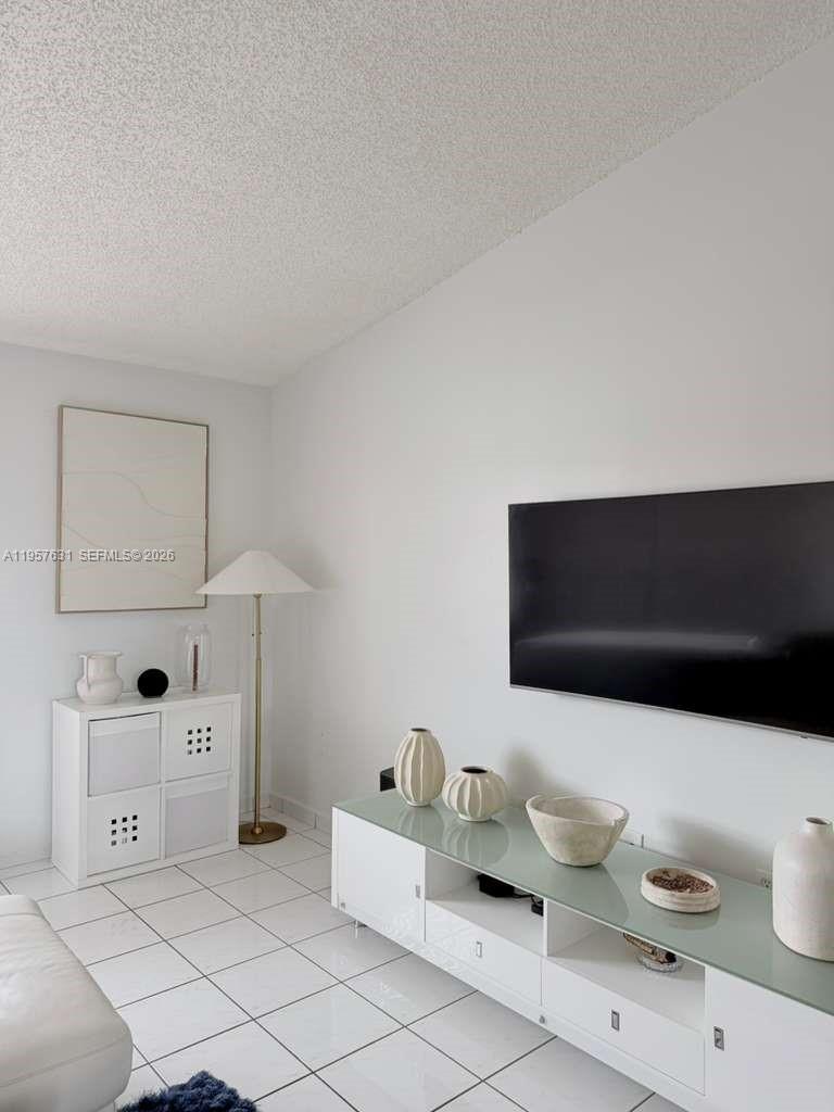 10017 West Okeechobee Road, Unit 201 Hialeah Gardens, FL 33016 - Photo 5 of 34