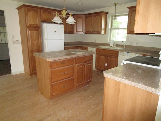 585 Cherry Valley Road Gilford, NH 03249 - Photo 6 of 14 Gallery Image 6