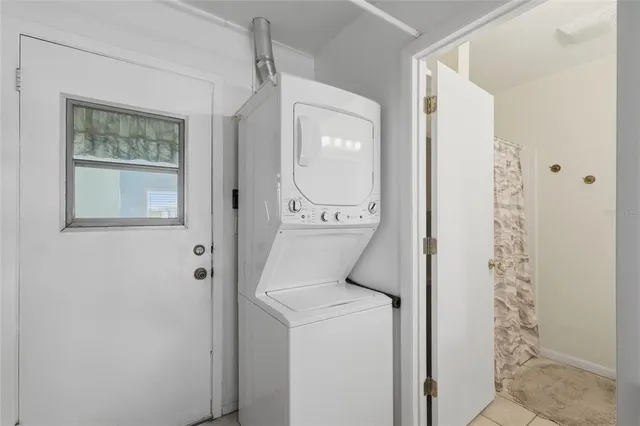 $230,000 | 3905 Joyce Drive, Bradenton, FL 34208