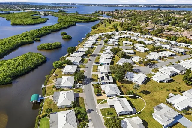 $230,000 | 3905 Joyce Drive, Bradenton, FL 34208