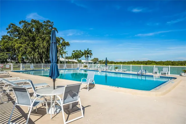 $230,000 | 3905 Joyce Drive, Bradenton, FL 34208