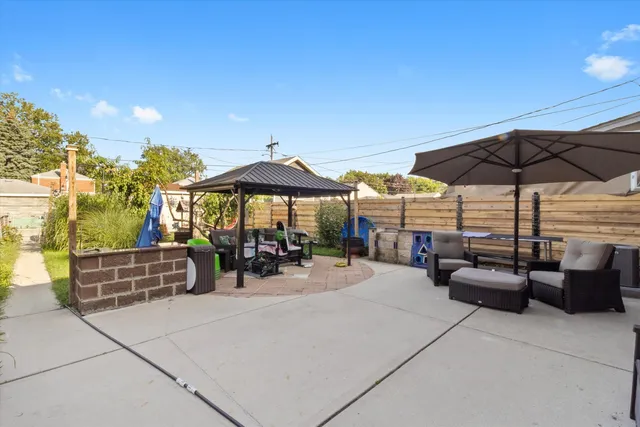 $244,900 | 3733 South 57th Avenue, Cicero, IL 60804