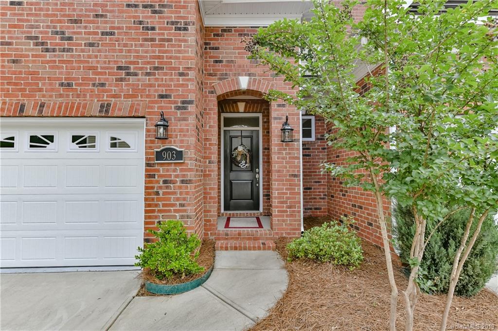 903 Ospre Lane Fort Mill, SC 29708 - Photo 2 of 34