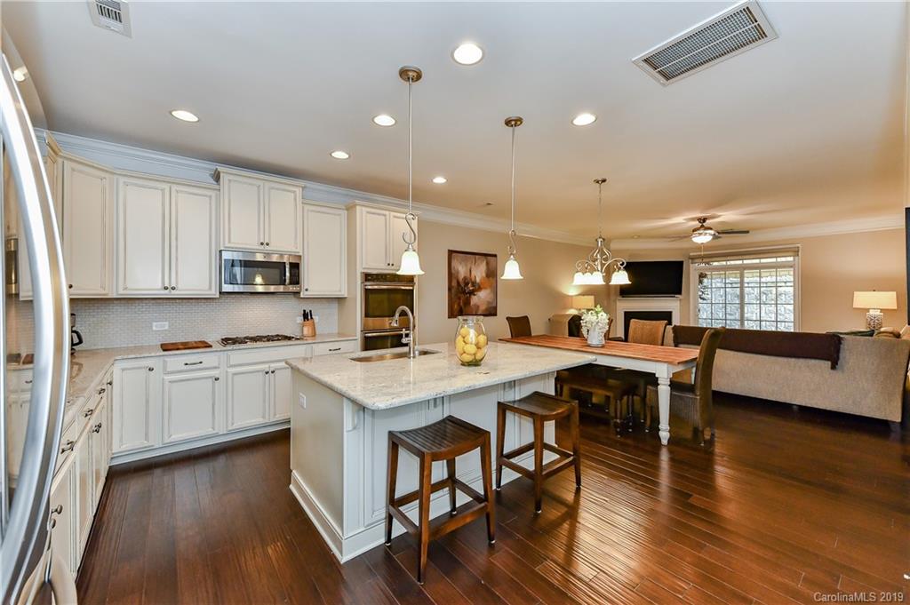 903 Ospre Lane Fort Mill, SC 29708 - Photo 4 of 34