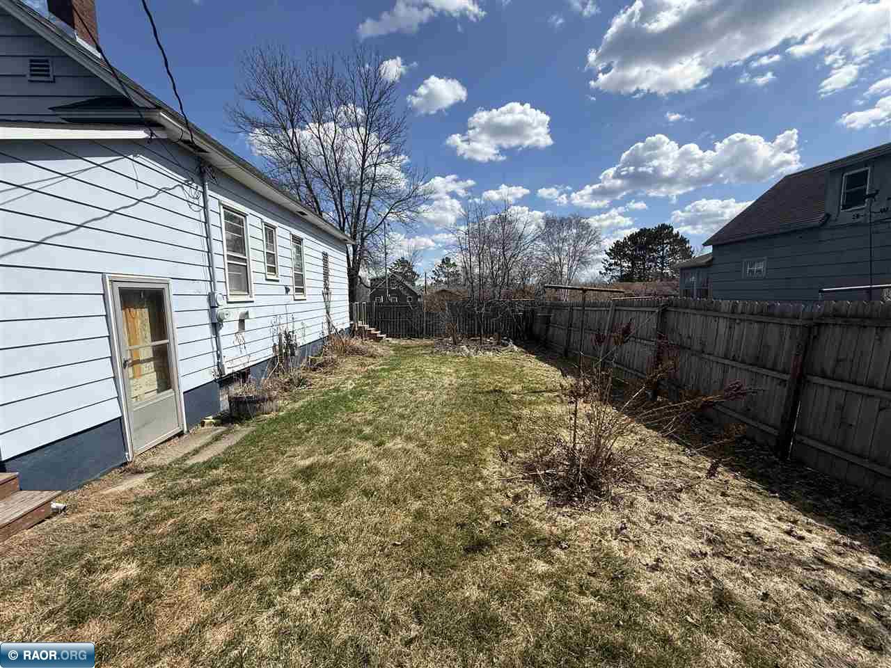 702 Broadway Gilbert, MN 55741 - Photo 7 of 50
