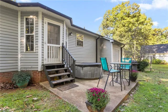 $280,000 | 2475 Adams Farm Court, Snow Camp, NC 27349