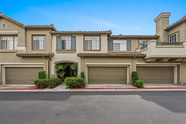 $799,900 | 12520 Heatherton Court, Unit 3, San Diego, CA 92128