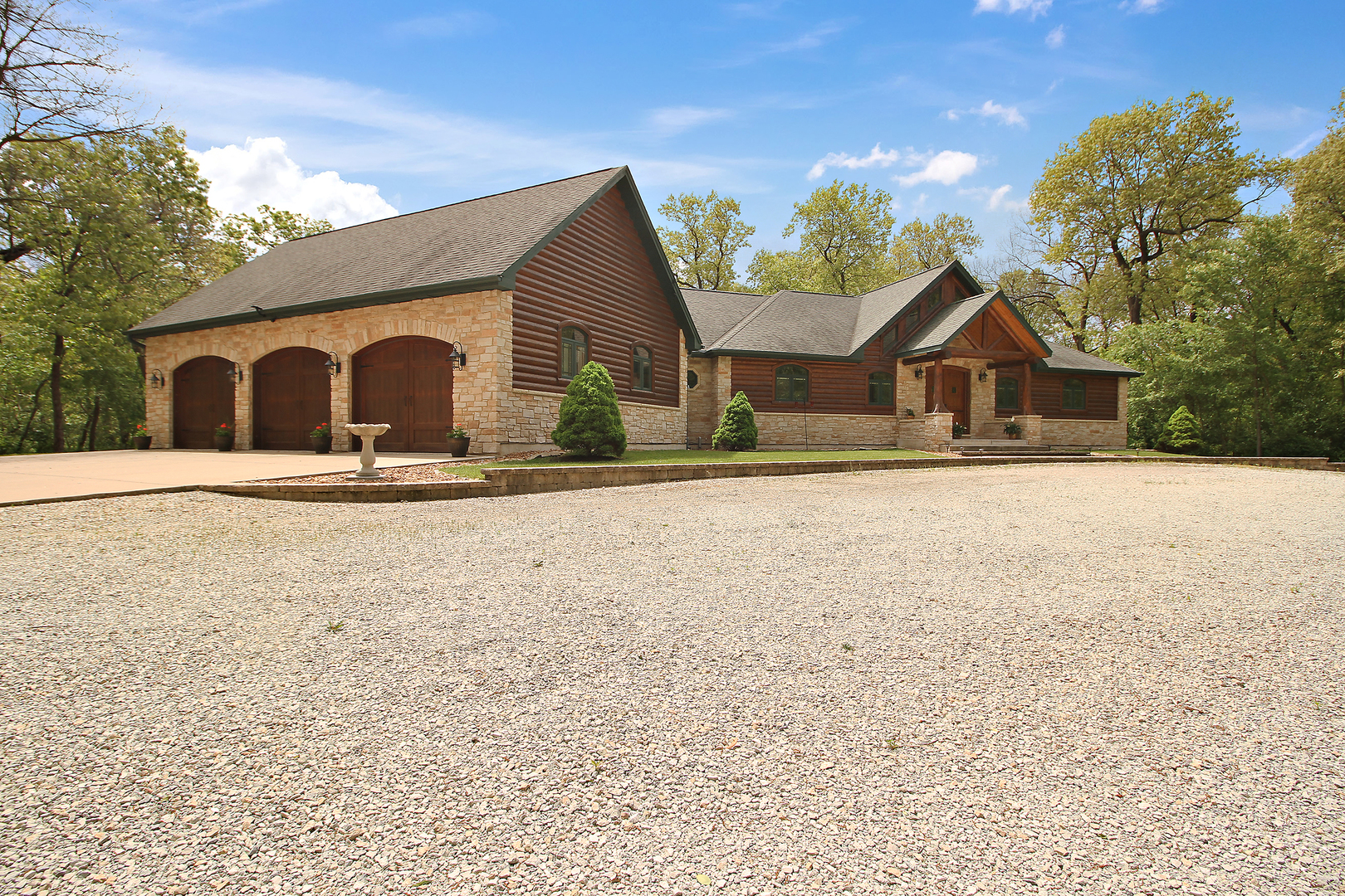 23211 Widows Road Wilmington, IL 60481 - Photo 1 of 41