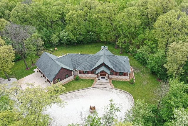 23211 Widows Road Wilmington, IL 60481 - Photo 8 of 41