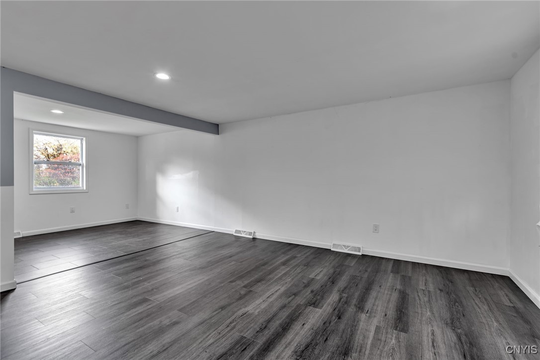 4710 Cottage Road Royalton, NY 14067 - Photo 15 of 45