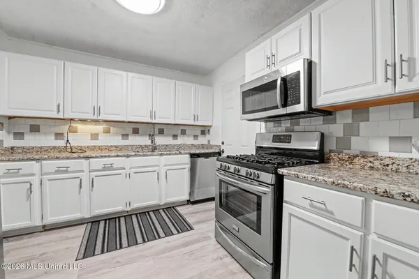 $214,900 | 3214 Wesley Street, Pascagoula, MS 39567