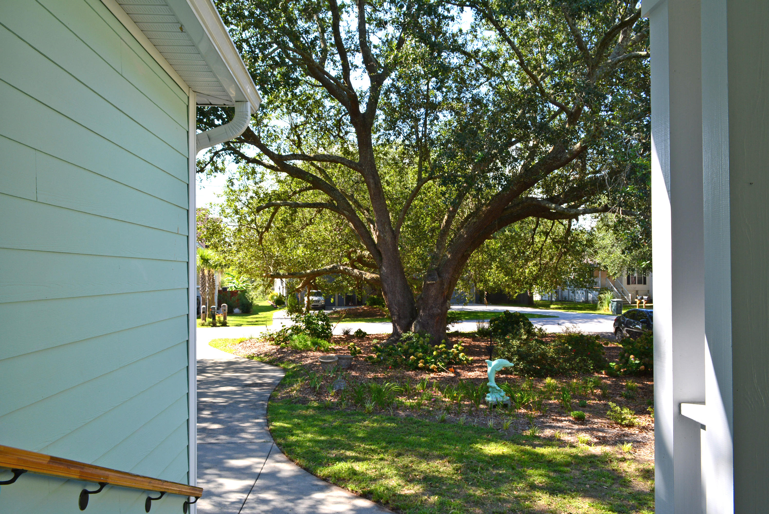 1463 Fort Lamar Road Charleston, SC 29412 - Photo 2 of 23 1463 Fort Lamar