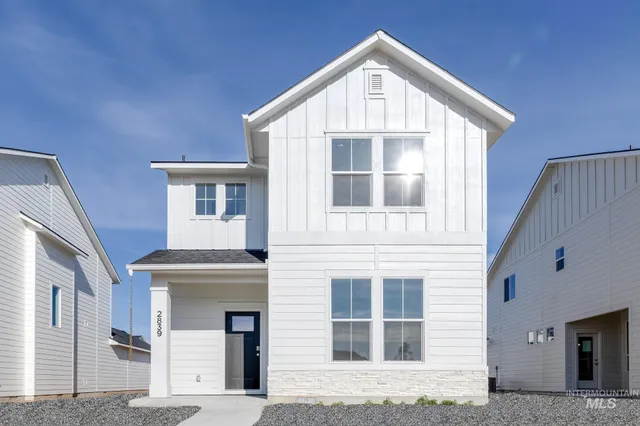 $399,990 | 2943 East Mossy Crk Drive, Kuna, ID 83634