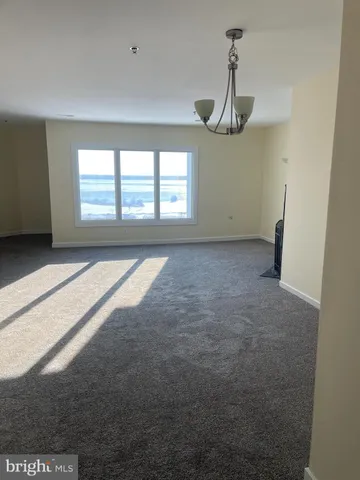 $1,700 | 5215 Le Parc Drive, Unit 8, Wilmington, DE 19809