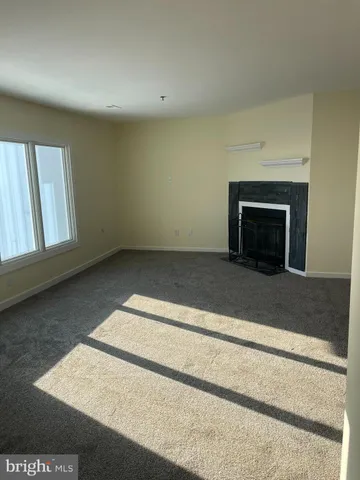 $1,700 | 5215 Le Parc Drive, Unit 8, Wilmington, DE 19809