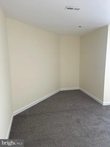 $1,700 | 5215 Le Parc Drive, Unit 8, Wilmington, DE 19809