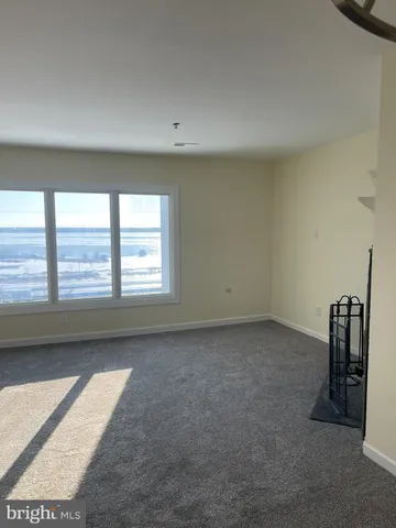 $1,700 | 5215 Le Parc Drive, Unit 8, Wilmington, DE 19809