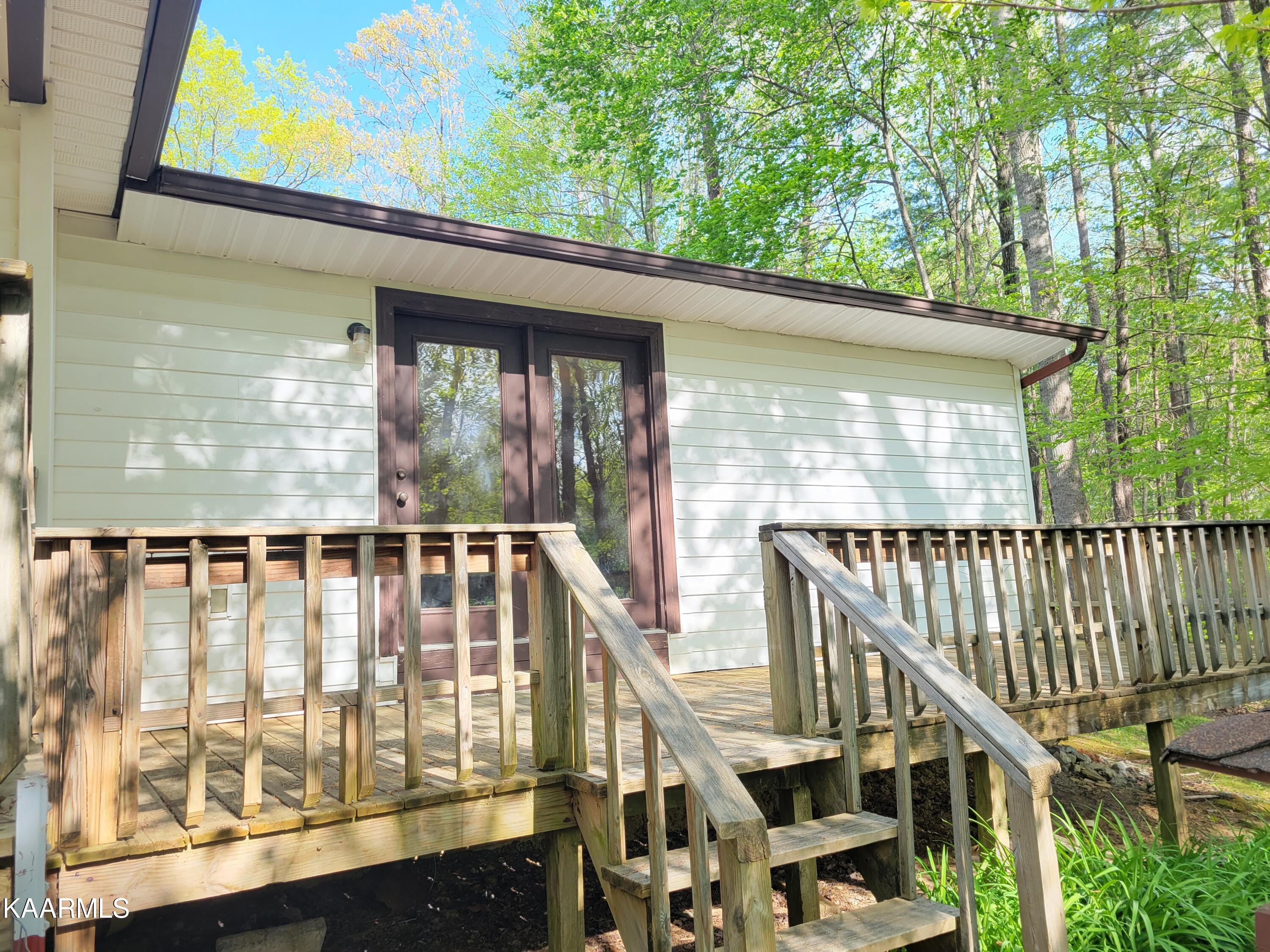 2226 Litton Road Oneida, TN 37841 - Photo 6 of 20 20220430_172319