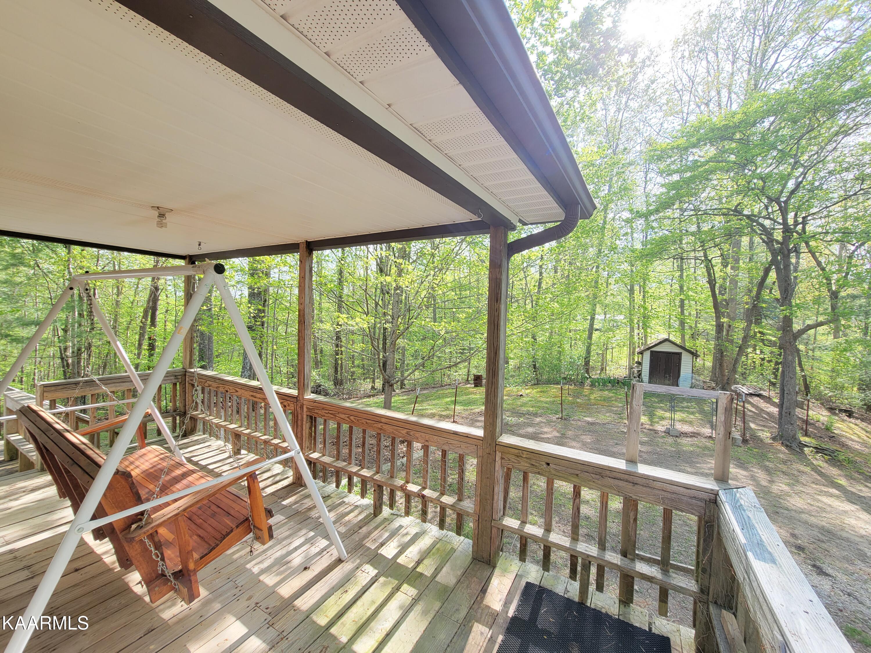 2226 Litton Road Oneida, TN 37841 - Photo 7 of 20 20220430_172444