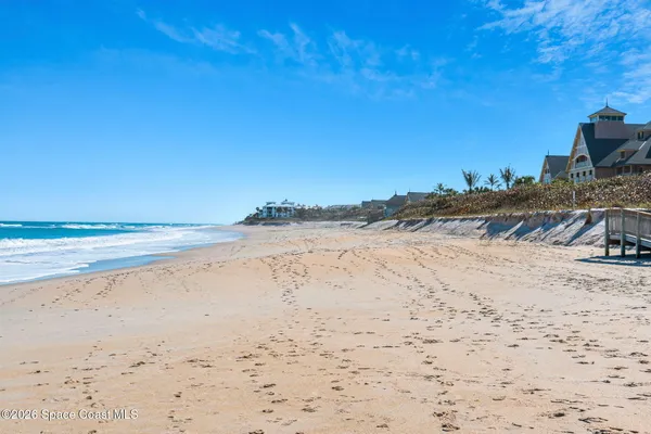 $2,600,000 | 9300 Florida A1A, Vero Beach, FL 32963