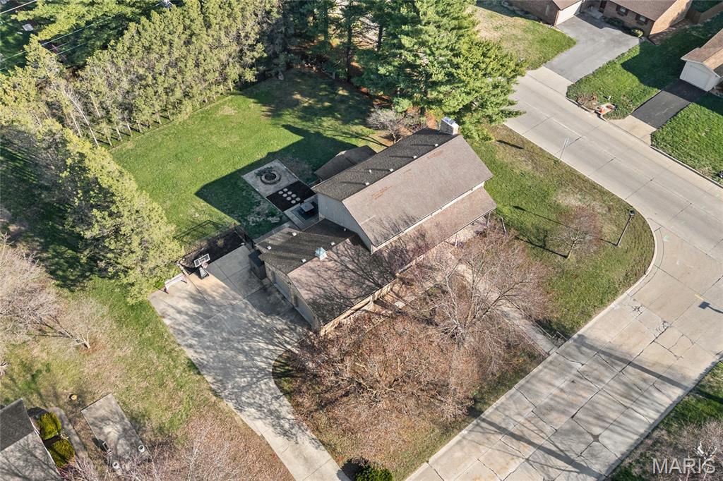 2 Lindenleaf Lane Belleville, IL 62223 - Photo 50 of 50
