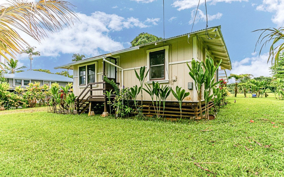 28375 Kulaimano Road, Pepeekeo, HI 96783 Compass