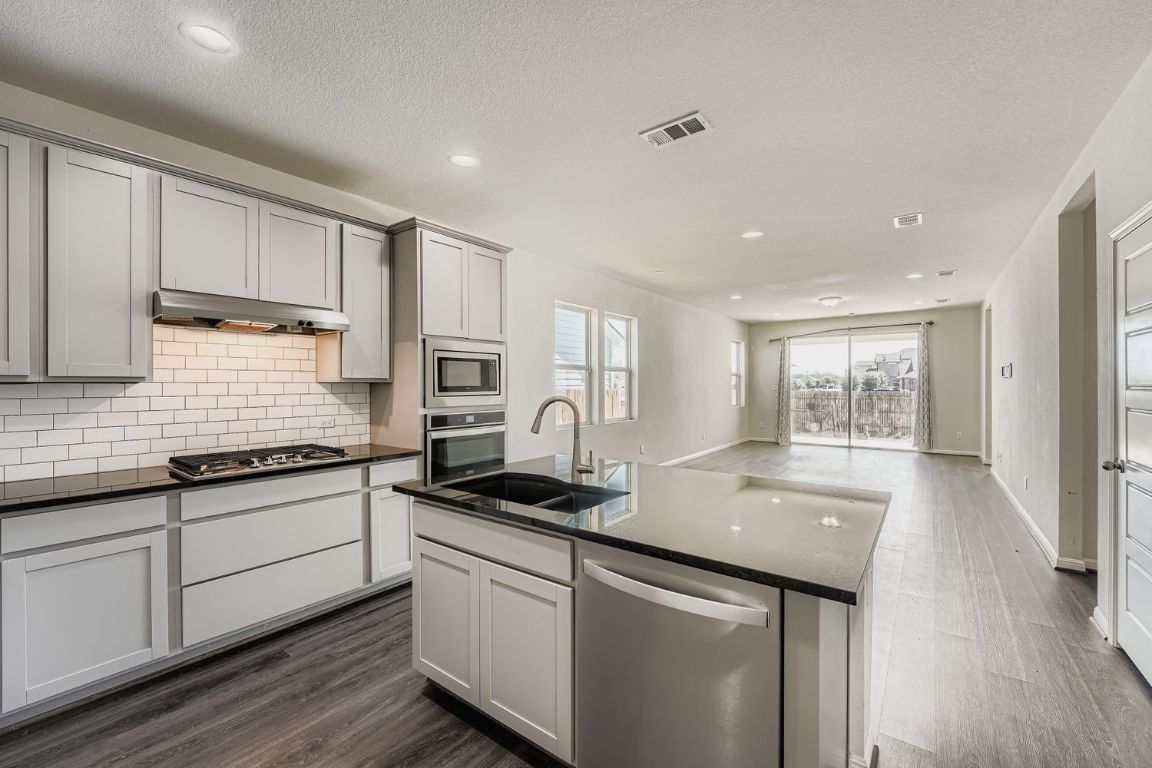 209 Watercourse Way Bastrop, TX 78602 - Photo 12 of 29