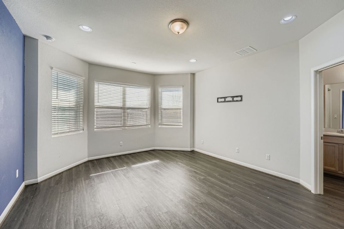 209 Watercourse Way Bastrop, TX 78602 - Photo 15 of 29