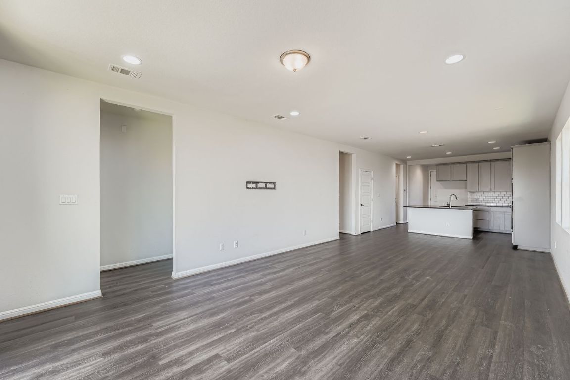 209 Watercourse Way Bastrop, TX 78602 - Photo 7 of 29